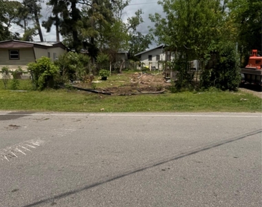 14005 Longview Street - Photo Thumbnail 1