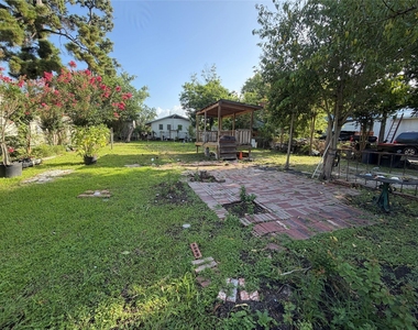 14005 Longview Street - Photo Thumbnail 11
