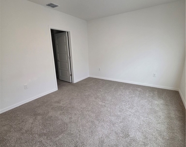 44494 Diamond Trail - Photo Thumbnail 3