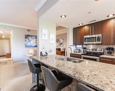 8331 Whiskey Preserve Circle - Photo Thumbnail 10