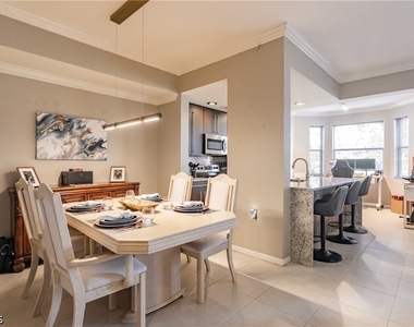 8331 Whiskey Preserve Circle - Photo Thumbnail 12