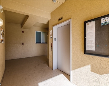 8331 Whiskey Preserve Circle - Photo Thumbnail 2