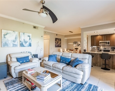 8331 Whiskey Preserve Circle - Photo Thumbnail 6