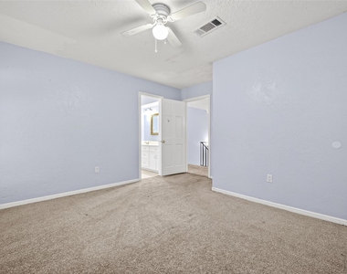 8103 Oak Moss Drive - Photo Thumbnail 38