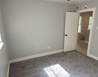 20911 Walder Court - Photo Thumbnail 26
