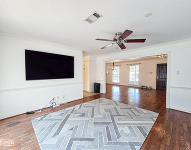 9507 Meadowbriar Lane - Photo Thumbnail 20