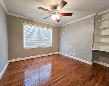 9507 Meadowbriar Lane - Photo Thumbnail 30