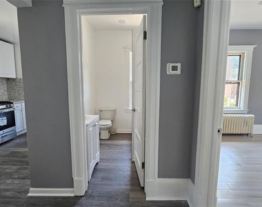 1624 Center - Photo Thumbnail 5