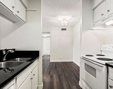 3300 Pebblebrook Drive - Photo Thumbnail 14