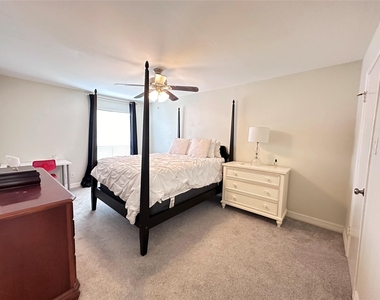 3300 Pebblebrook Drive - Photo Thumbnail 7