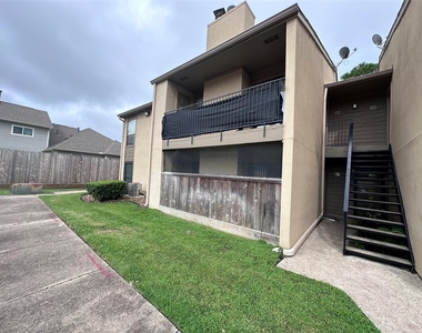3300 Pebblebrook Drive - Photo Thumbnail 10