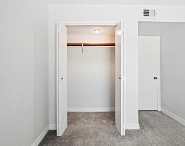 3300 Pebblebrook Drive - Photo Thumbnail 18