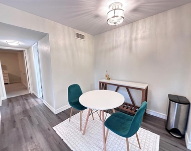 3300 Pebblebrook Drive - Photo Thumbnail 4