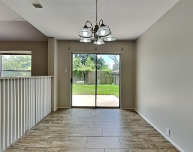 3703 Nutwood Lane - Photo Thumbnail 5