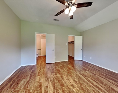 3703 Nutwood Lane - Photo Thumbnail 7