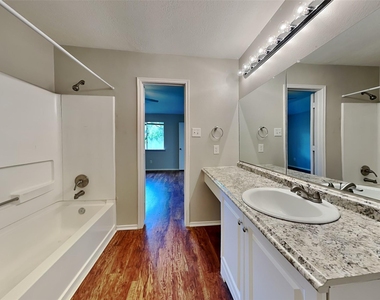 3703 Nutwood Lane - Photo Thumbnail 8