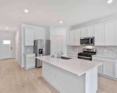 3123 Langley Bend Lane - Photo Thumbnail 8