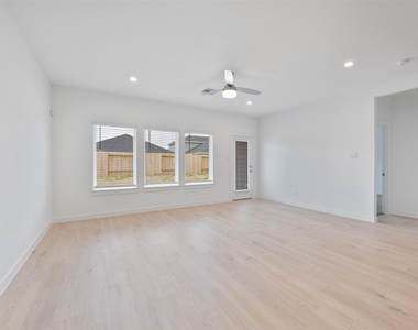 3123 Langley Bend Lane - Photo Thumbnail 11