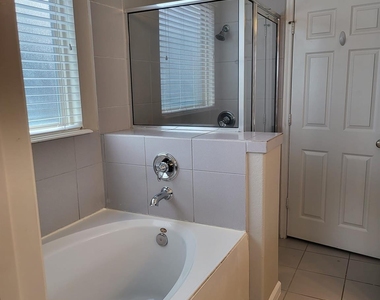 18711 Majestic Vista Lane - Photo Thumbnail 12