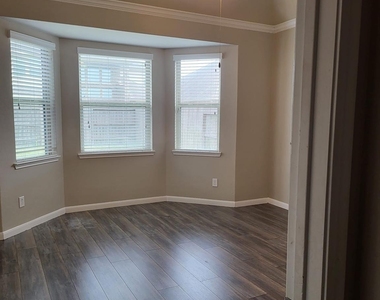 18711 Majestic Vista Lane - Photo Thumbnail 9