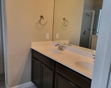 18711 Majestic Vista Lane - Photo Thumbnail 13
