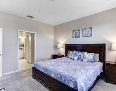 9433 Benvenuto Court - Photo Thumbnail 10