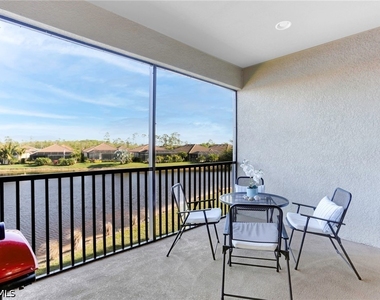 9433 Benvenuto Court - Photo Thumbnail 17