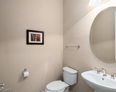 9071 Albion Lane N - Photo Thumbnail 16