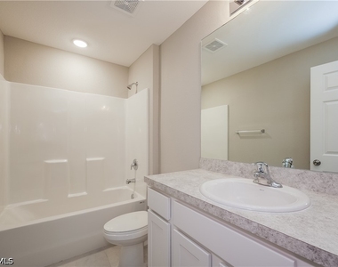 3304 49th Street W - Photo Thumbnail 11