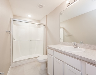 3304 49th Street W - Photo Thumbnail 8