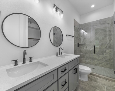 955 Elkhart Street - Photo Thumbnail 19