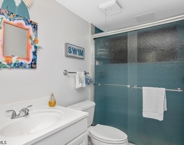 4300 Belair Lane - Photo Thumbnail 13