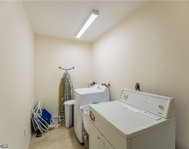 2983 Binnacle Drive - Photo Thumbnail 14