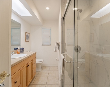 2983 Binnacle Drive - Photo Thumbnail 12