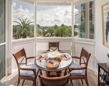 4255 Gulf Shore Boulevard N - Photo Thumbnail 2