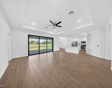 1388 Birdie Drive - Photo Thumbnail 15