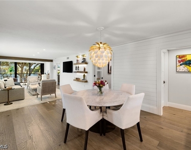 3135 Riviera Drive - Photo Thumbnail 16