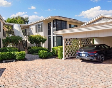 3135 Riviera Drive - Photo Thumbnail 5