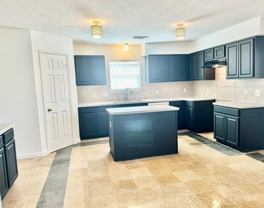 7110 Favian Court - Photo Thumbnail 7