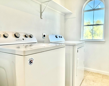 7110 Favian Court - Photo Thumbnail 14