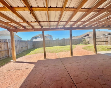 7110 Favian Court - Photo Thumbnail 26