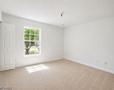 4426 St Georges Court - Photo Thumbnail 14