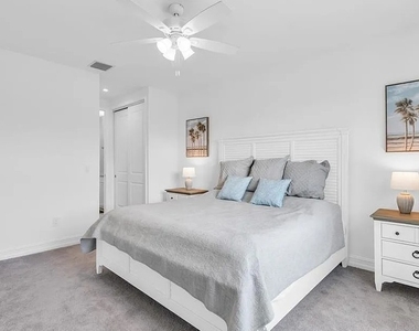 7624 Morgan Way - Photo Thumbnail 15