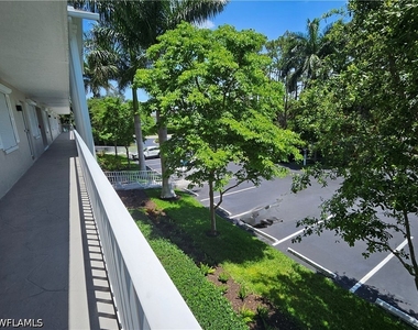 3001 Sandpiper Bay Circle - Photo Thumbnail 18