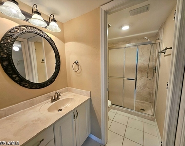3001 Sandpiper Bay Circle - Photo Thumbnail 12