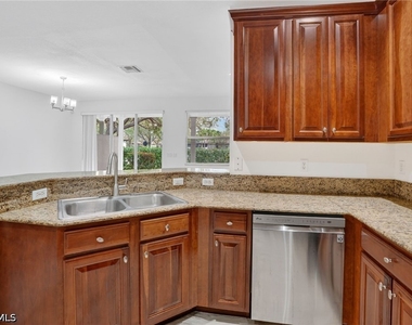 7020 Ambrosia Lane - Photo Thumbnail 9