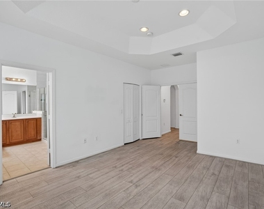 7020 Ambrosia Lane - Photo Thumbnail 12
