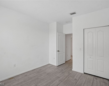 7020 Ambrosia Lane - Photo Thumbnail 17