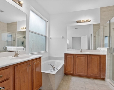 7020 Ambrosia Lane - Photo Thumbnail 20