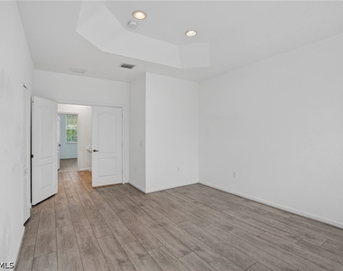 7020 Ambrosia Lane - Photo Thumbnail 13